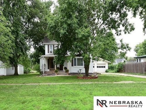 213 S Pine St, Friend, NE, 68359-1357 | Card Image