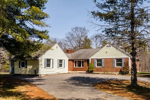 247 Smith Road, Lebanon, ME, 04027 | Card Image