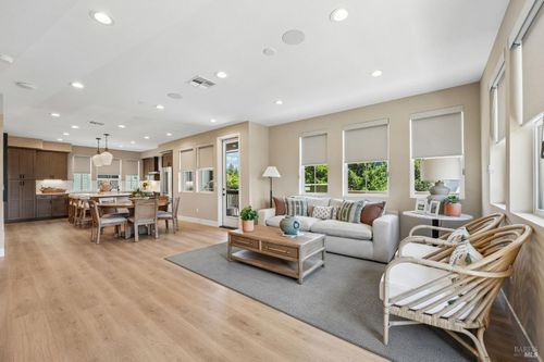 209 Pippin Cir, Santa Rosa, CA, 95407 | Card Image