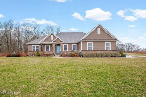 13527 Mccutcheonville Rd, Wayne, OH, 43466-9809 | Card Image
