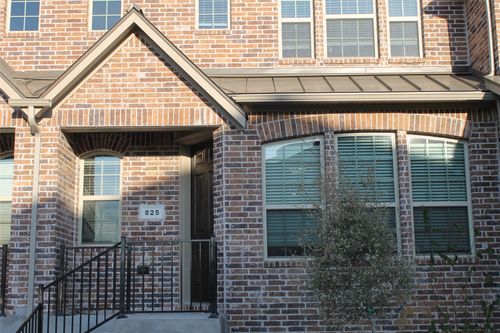 825 Ben Ln, Lewisville, TX, 75056-3921 | Card Image