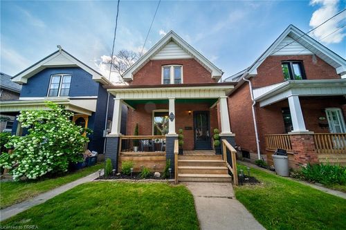 20 Wells Ave, Brantford, ON, N3R4J2 | Card Image