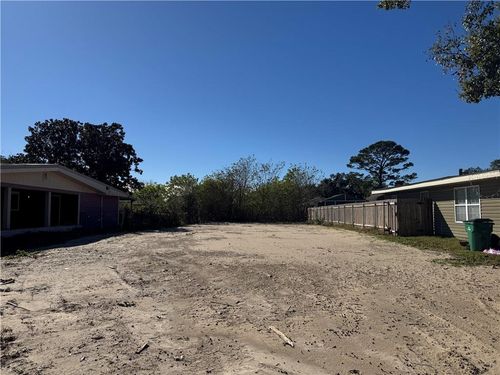 8008 Versailles Ave, Metairie, LA, 70003-6342 | Card Image