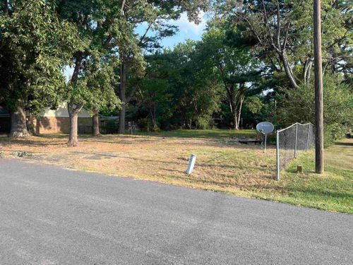 607 Rhode Island St, Beebe, AR, 72012-2335 | Card Image