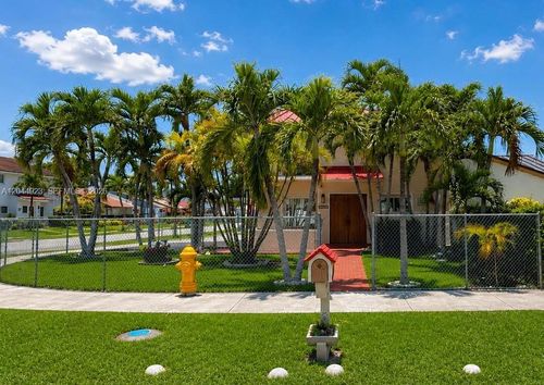 215ci-1050 Sw 123rd Ave, Miami, FL, 33184-2447 | Card Image