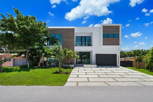 250 190th St, Sunny Isles Beach, FL, 33160-2312 | Card Image