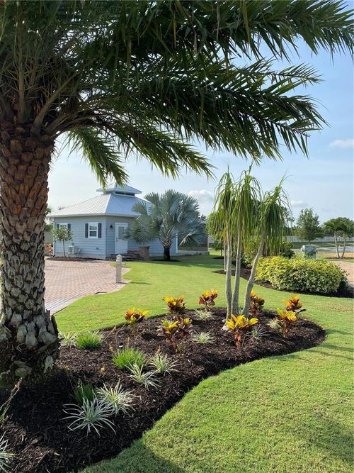 8103 Sw Sand Crane Cir, ARCADIA, FL, 34269-2302 | Card Image