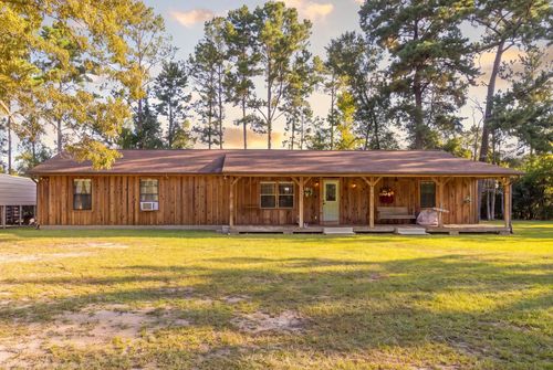 3021 Shady Oak Dr, Silsbee, TX, 77656-3330 | Card Image