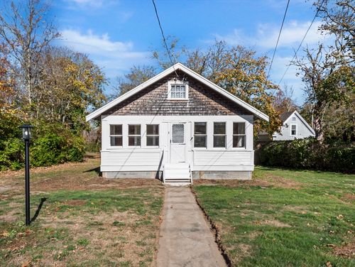 8 Rock Harbor Rd, Orleans, MA, 02653-2438 | Card Image