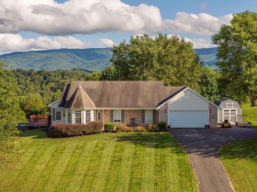 22430 Azure Ln, Abingdon, VA, 24211-5938 | Card Image