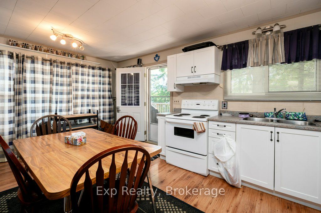 Residential in Marmora and Lake 5