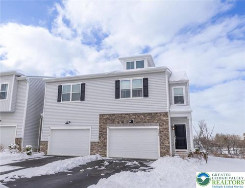 7536 Clayton Ave, COOPERSBURG, PA, 18036-8726 | Card Image