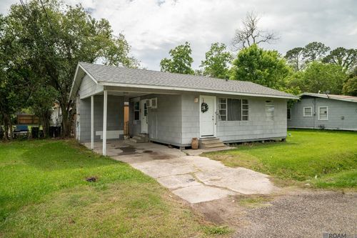 203 W Caroline St, Gonzales, LA, 70737-2509 | Card Image
