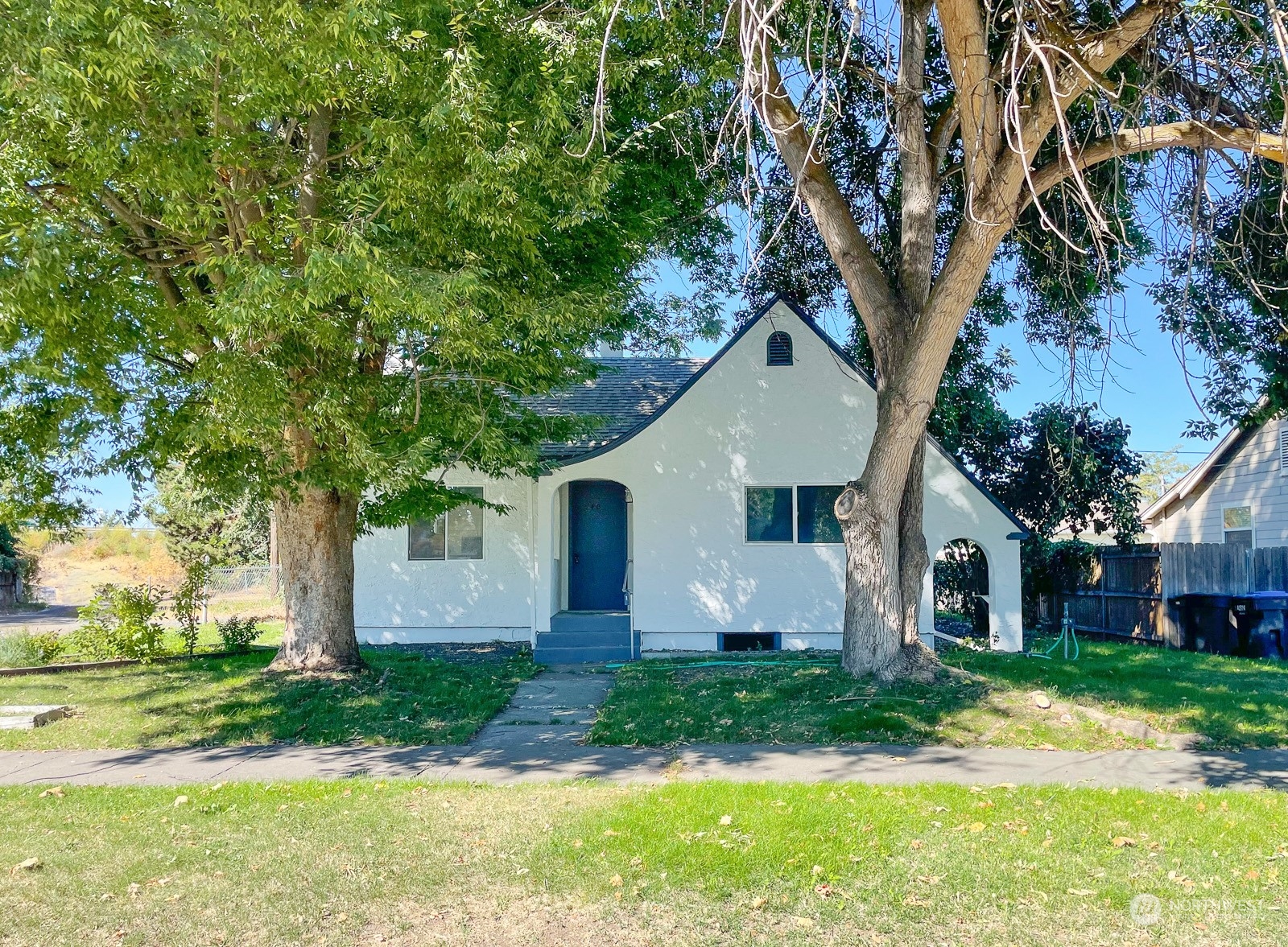 Pine St, Walla Walla, WA 99362