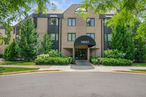 225-14501 Atrium Way, Minnetonka, MN, 55345-4757 | Card Image