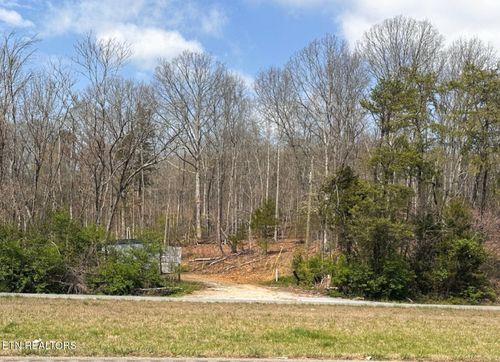 3234 S Davy Crockett Pkwy, Morristown, TN, 37813-3117 | Card Image
