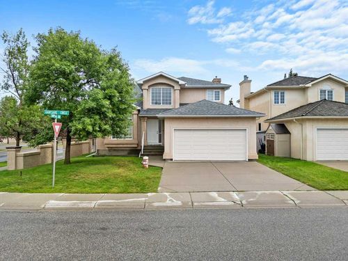 4 Hampshire Circle Nw, Calgary, AB, T3A4Y3 | Card Image