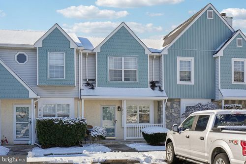 1011 Hillsboro Ct, SEWELL, NJ, 08080-2915 | Card Image