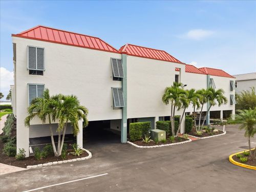 117-3705 E Bay Dr, HOLMES BEACH, FL, 34217-2048 | Card Image