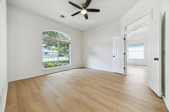 Additional room, can be used as an office, flex space, or fourth bedroom | Image 27