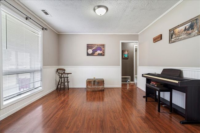 Office/potential 4th upstairs bedroom. | Image 9