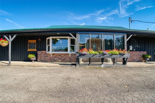 6001 Sterrettania Rd, Fairview, PA, 16415-2926 | Card Image