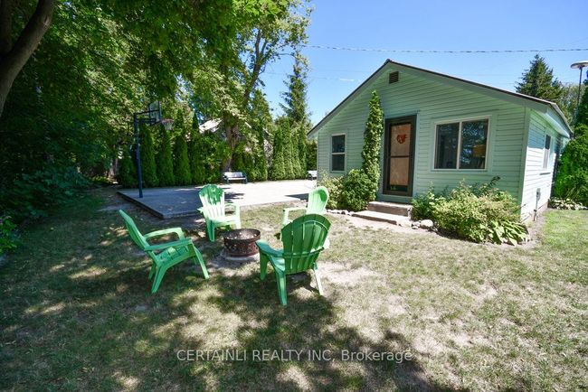 73075 Ducharme Beach Rd, House other with 5 bedrooms, 2 bathrooms and 4 parking in Zurich ON | Image 4