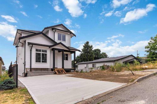 32866 3rd Ave, Mission, BC, V2V1N1 | Card Image