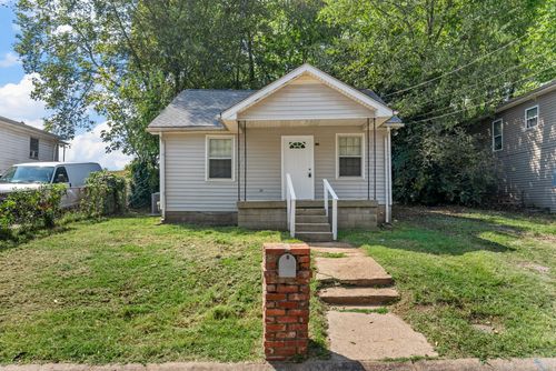 1120 Hyman St, Clarksville, TN, 37040-3355 | Card Image