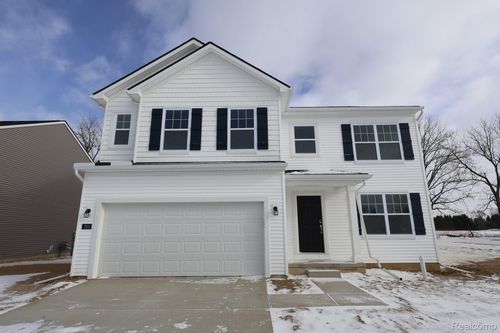 700 Knollwood Bnd, Chelsea, MI, 48118-1671 | Card Image