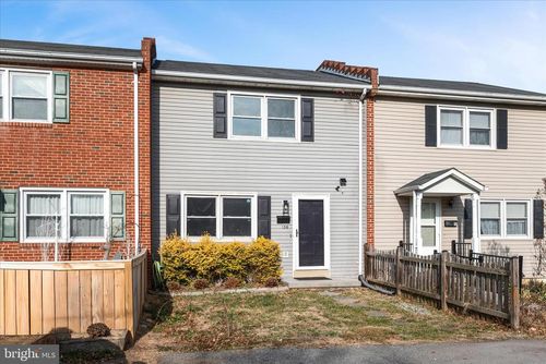 136 Scott St, FRONT ROYAL, VA, 22630-2218 | Card Image