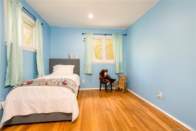 7 Red Oak Ln, House other with 4 bedrooms, 3 bathrooms and null parking in Norwalk CT | Image 23