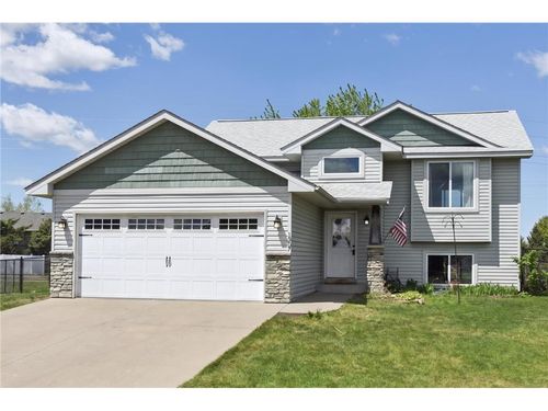 1307 Osprey Ct, New Richmond, WI, 54017-2592 | Card Image