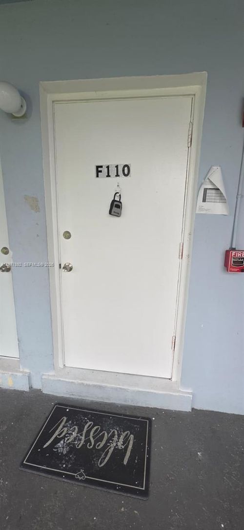 f110-7570 Sw 82nd Street, Miami, FL, 33143 | Card Image