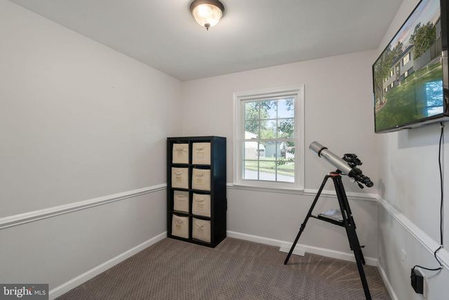 18906 White Oak Dr, House other with 4 bedrooms, 2 bathrooms and null parking in TRIANGLE VA | Image 15