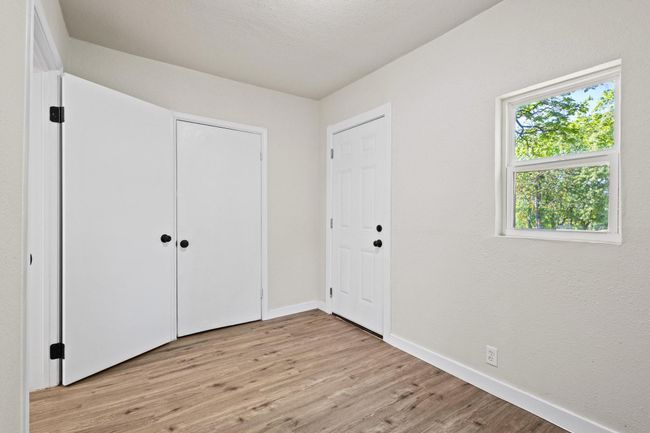 900 W Coffin St, House other with 3 bedrooms, 1 bathrooms and null parking in Denison TX | Image 14