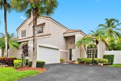 7685 Nw 62nd Way, House other with 4 bedrooms, 2 bathrooms and null parking in Parkland FL | Image 1