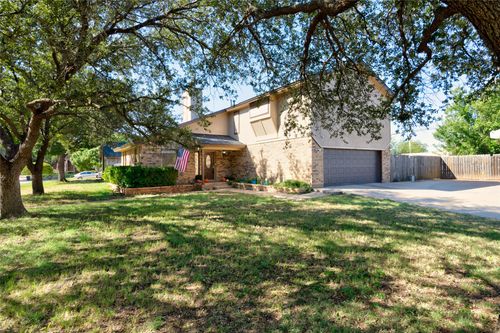 2 Olympic Cir, Abilene, TX, 79606-5029 | Card Image