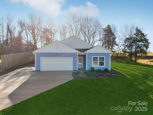 3567 Farmfield Dr, Claremont, NC, 28610-9797 | Card Image