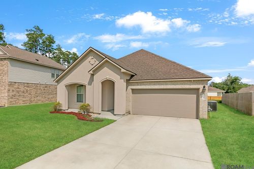 34226 Garnet Lake Dr, Walker, LA, 70785-3400 | Card Image