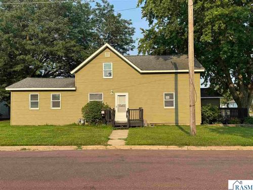 291 1st St Nw, Wells, MN, 56097-1004 | Card Image