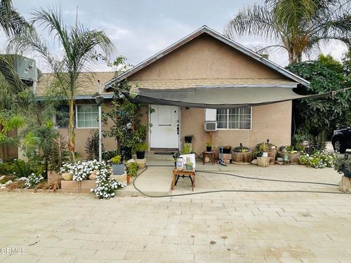 15320 Comanche Dr, Arvin, CA, 93203-9602 | Card Image