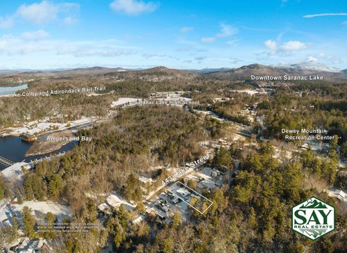 443 Lake St, Saranac Lake, NY, 12983-2152 | Card Image