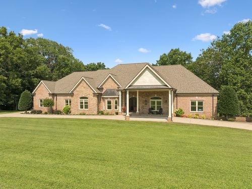 5106 Heron Hill Ln, Thompsons Station, TN, 37179-7900 | Card Image