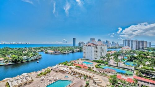 apt-2206-20191 E Country Club Dr, Aventura, FL, 33180-3021 | Card Image