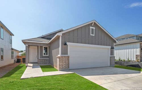 743 Langston Ln, New Braunfels, TX, 78130-0612 | Card Image