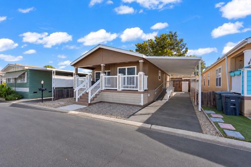 39 Clipper, Modesto, CA, 95356 | Card Image