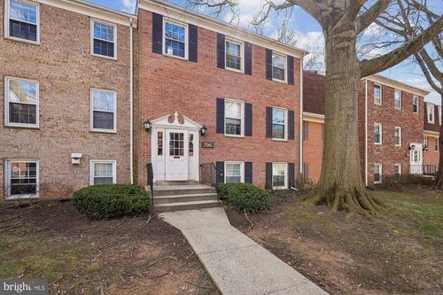 201-796 Quince Orchard Blvd, GAITHERSBURG, MD, 20878-1508 | Card Image