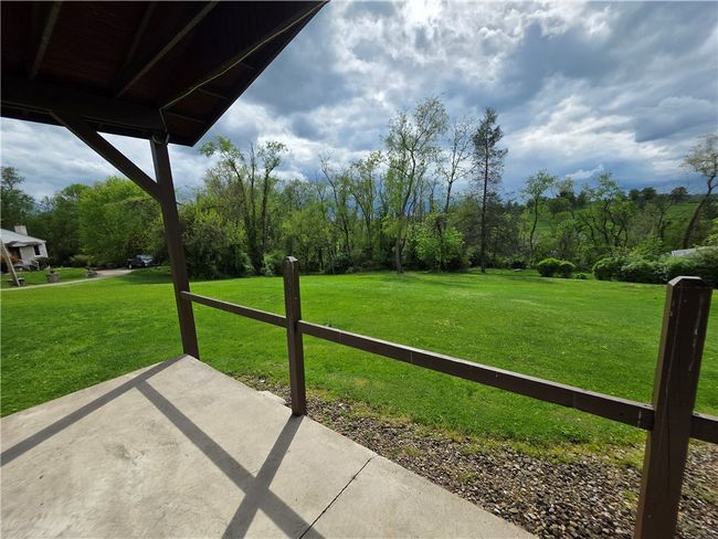 934 W Newton Rd(thomas School Rd), House other with 3 bedrooms, 3 bathrooms and 3 parking in Hempfield Twp - WML PA | Image 24