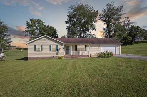 26252 Beech Cir, Abingdon, VA, 24211-7264 | Card Image